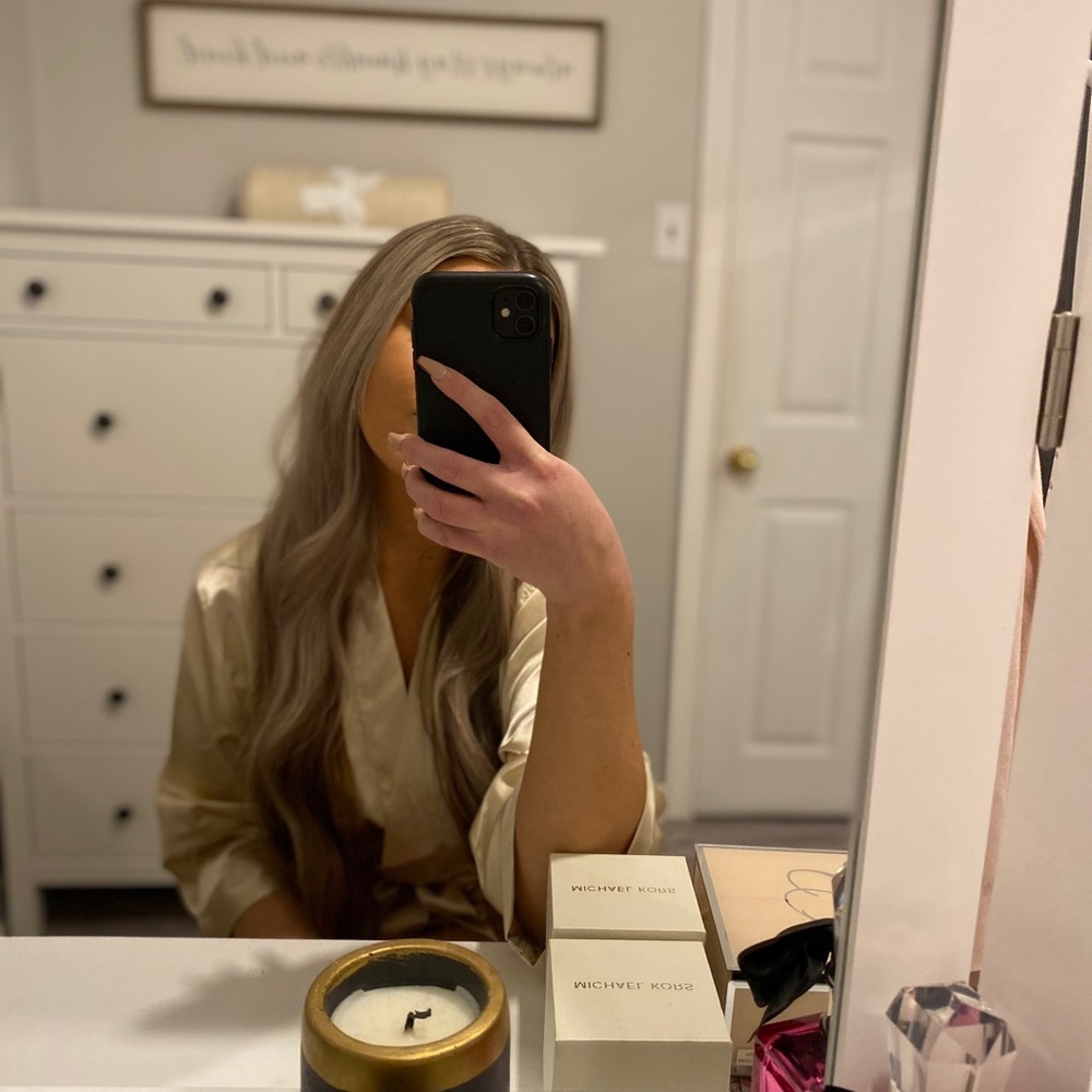 Meet your Posher, Karis